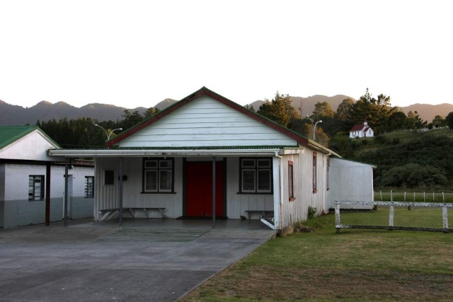 Omanaia Marae ii