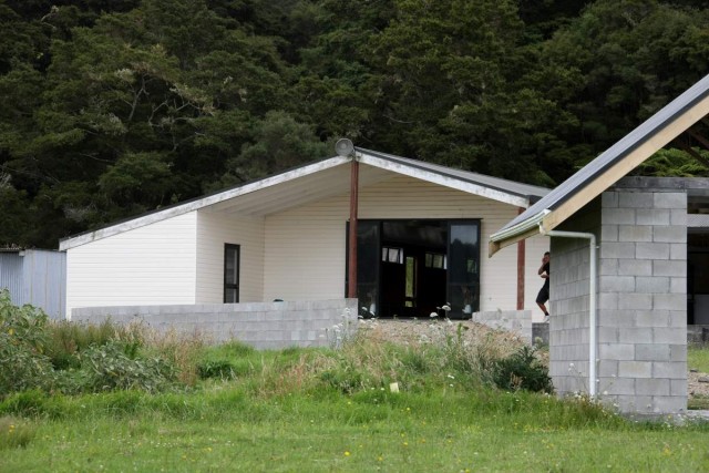 Piki Te Aroha Marae ii